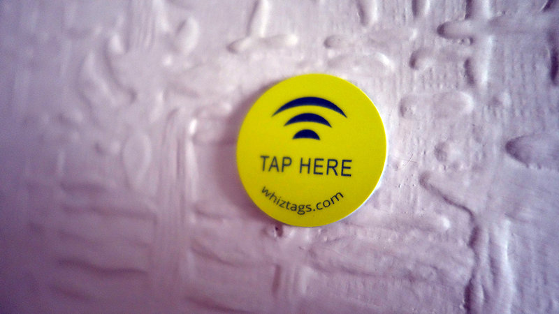Illustration for article titled Share Your Home Wi-Fi Easily Using an NFC Tag or QR Code